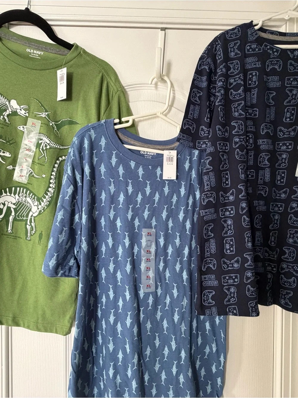 NWT Old Navy Boys' 3 Pack T-shirts